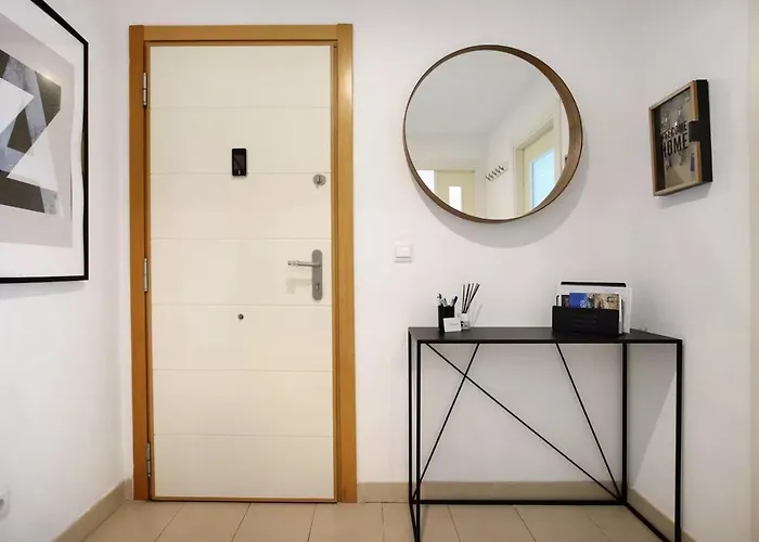 Malaga Campus Apartment Parking Included